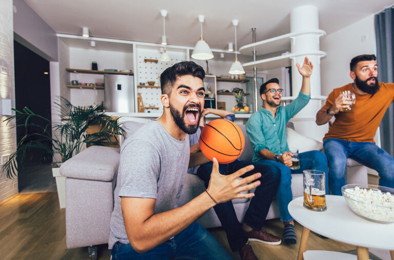62b1c4195bce4d541fb1ba9b how to stream the 2022 nba season without cable