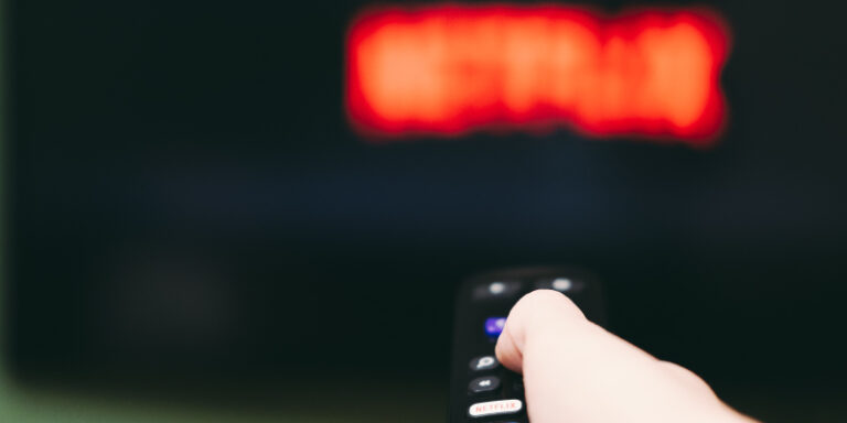 Internet and tv services 01