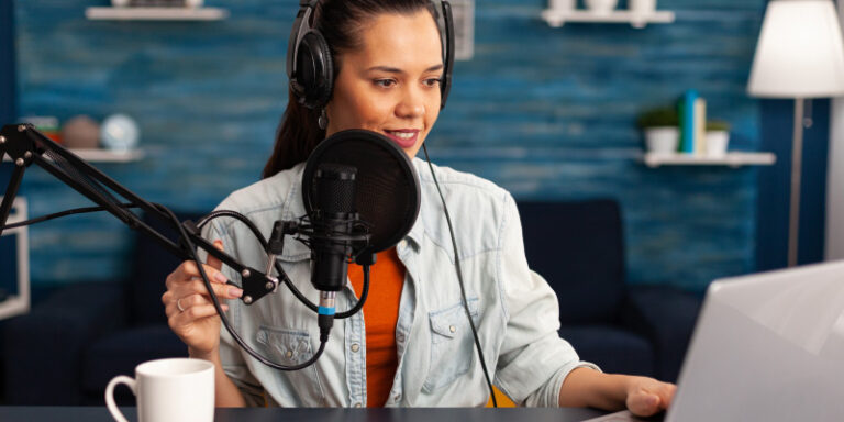 Top websites for music lovers female podcast 01