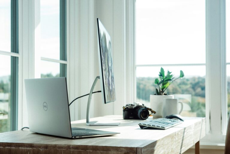 Dell g2e2nq5swsu unsplash scaled